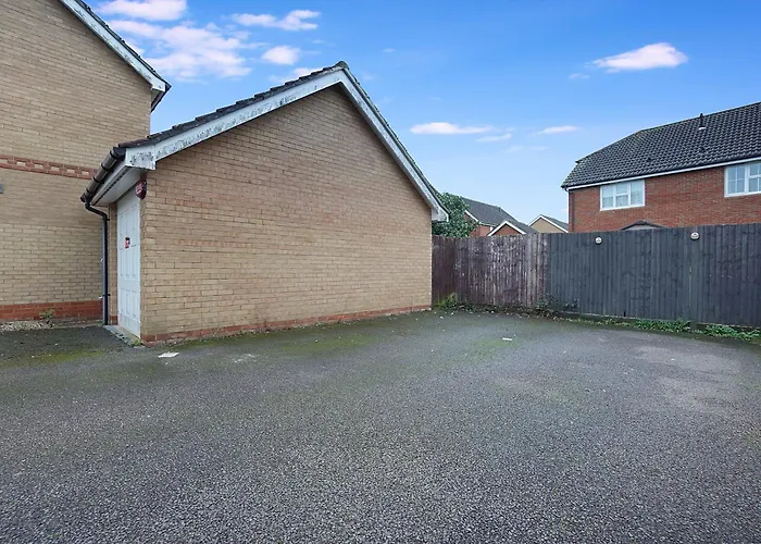 Comfortable Stylish Townhouse In Ashford Sleeps 5 Netflix 2 Parking Spaces Perfect For Contractors And Families
